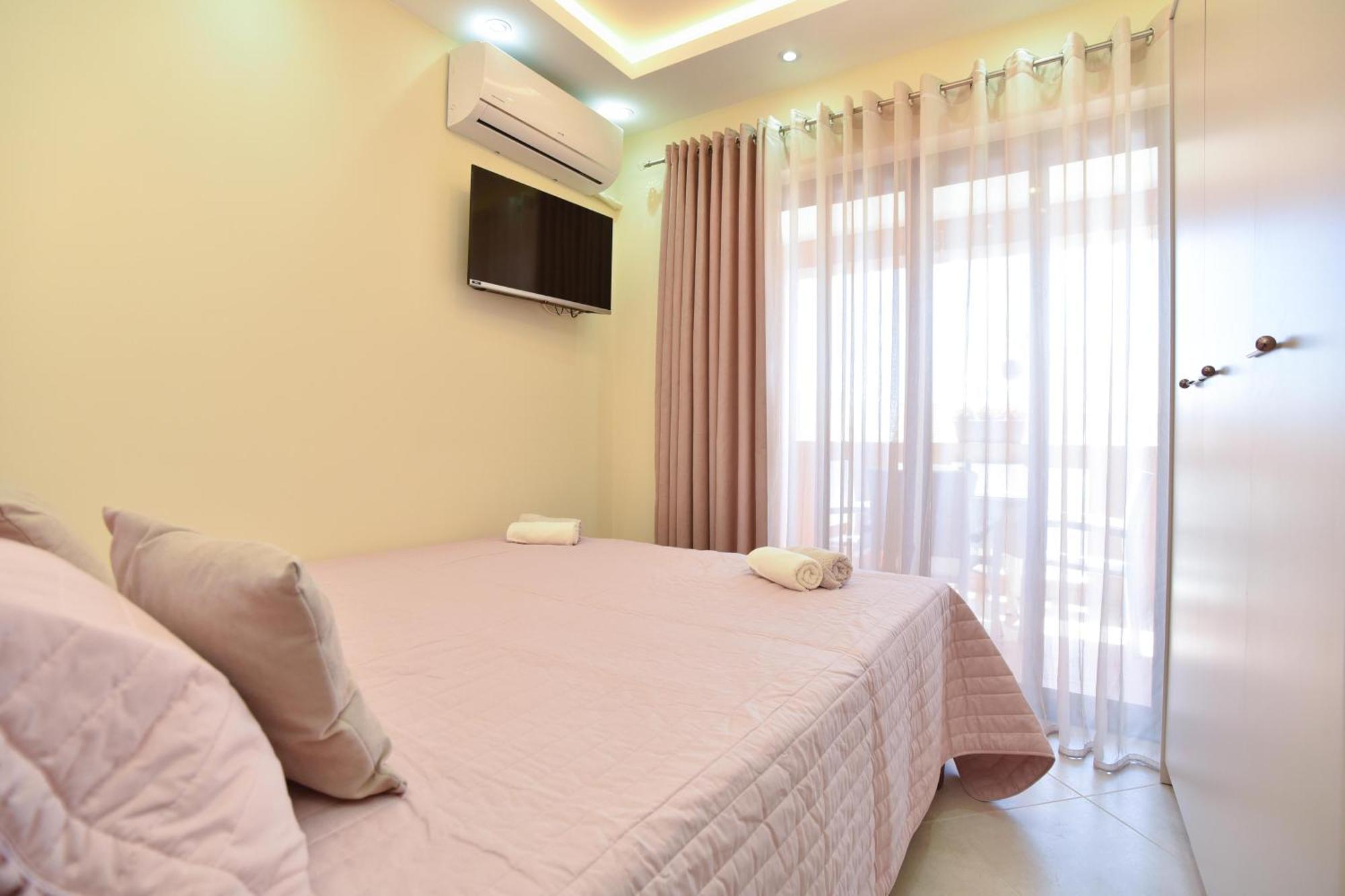 Vila Apartments Lidija Petrovac Exterior foto